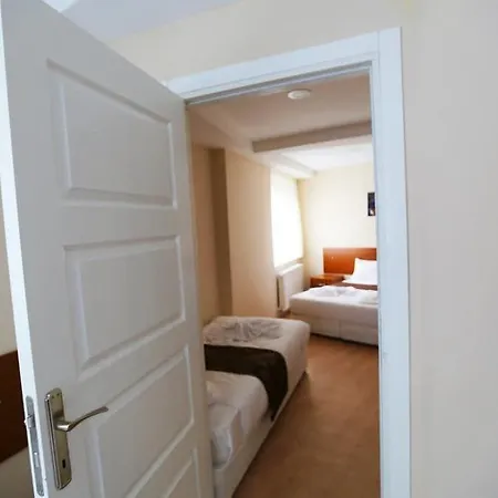 Family Bed & Breakfast 3*