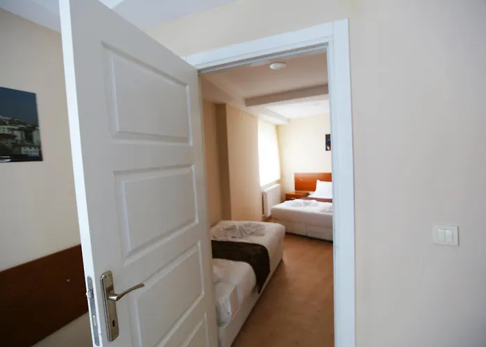 Family Bed & Breakfast 3*